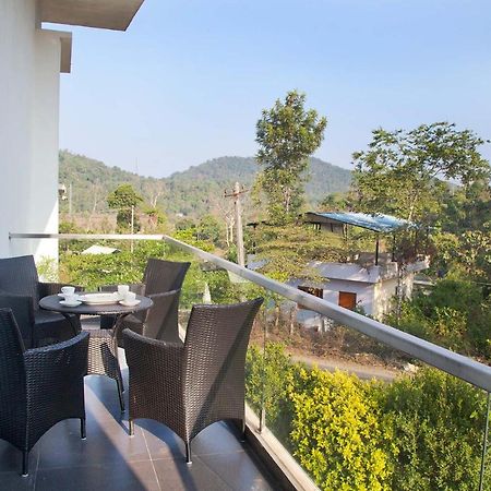 Stayvista At Ivory Hill Madikeri 3 Bedrooms ภายนอก รูปภาพ